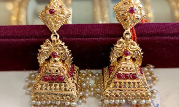 JAHNAVI JEWELERY